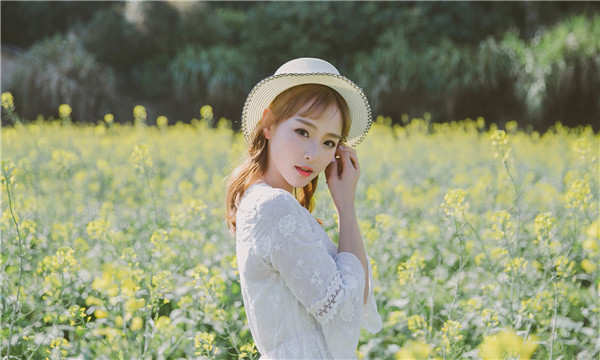 嘉鱼标题：想找个女人帮忙生孩子的有效解决方案，助您圆梦家庭